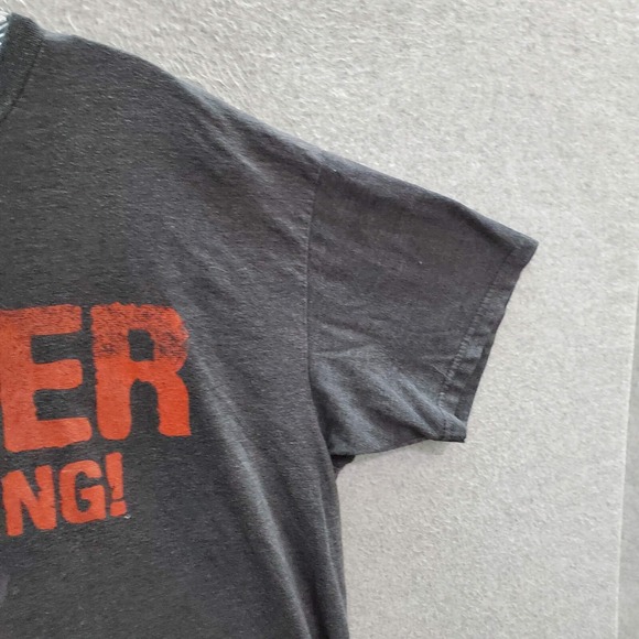 Star Wars Men T-Shirt XL Gray Vader Is Coming Look Busy Short Sleeve Crew Neck - Picture 3 of 8